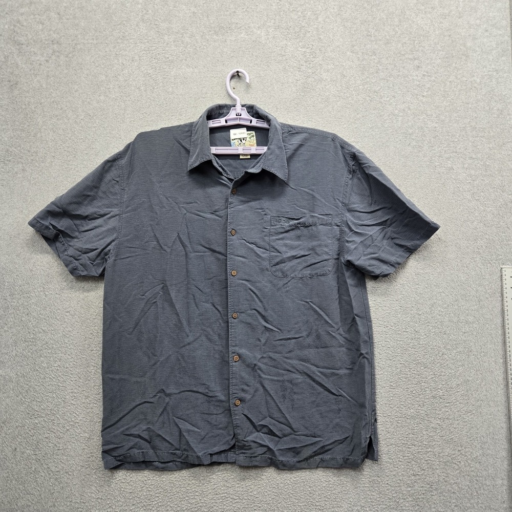 Big Dog Men Button Up Shirt LARGE Gray Silk Casual Shirt Short Sleeve Hawaiian
